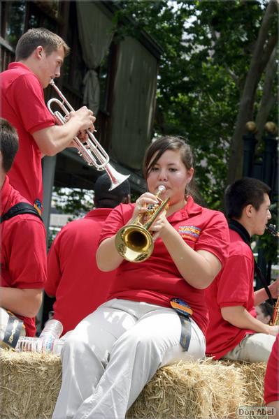 SacJazz08_parade-065c - for personal use only