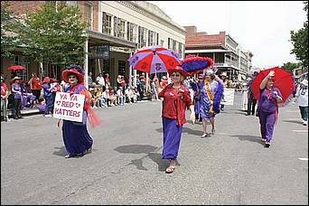 SacJazz08_parade-025c.jpg