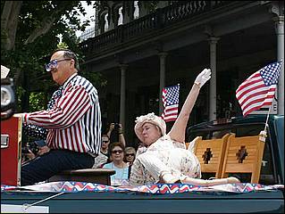 SacJazz08_parade-063d.jpg