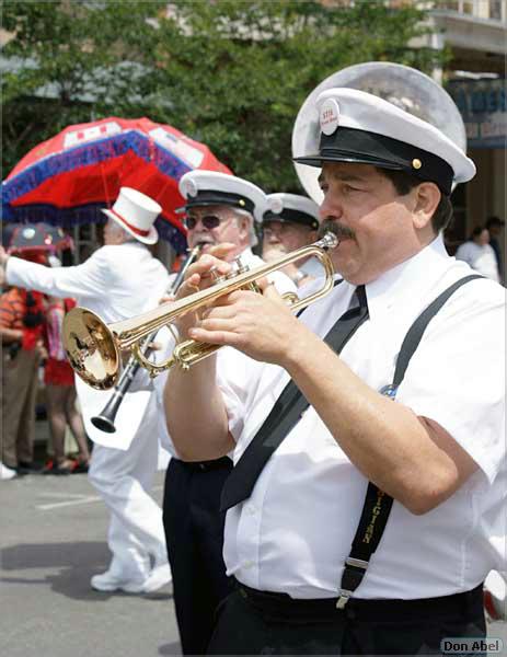 SacJazz08_parade-008d - for personal use only