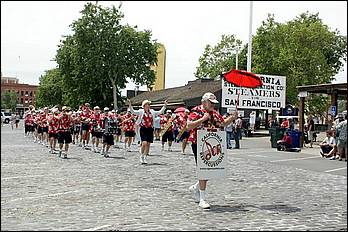 SacJazz08_parade-096c.jpg